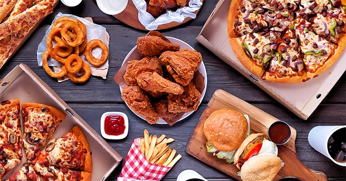 A variety of restaurant and fast food items | Trainest