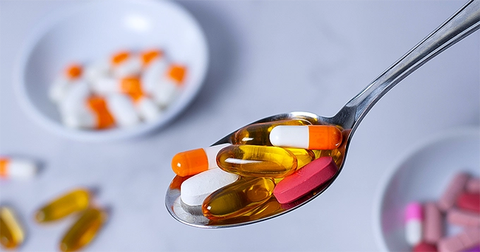 A spoonful of capsules and tablets | Trainest