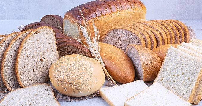 A variety of bread types | Trainest 