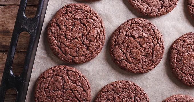 A tray of fudge cookies | Trainest 